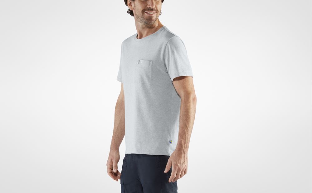 Fjällräven Övik T-Shirt M Liveansicht vorn
