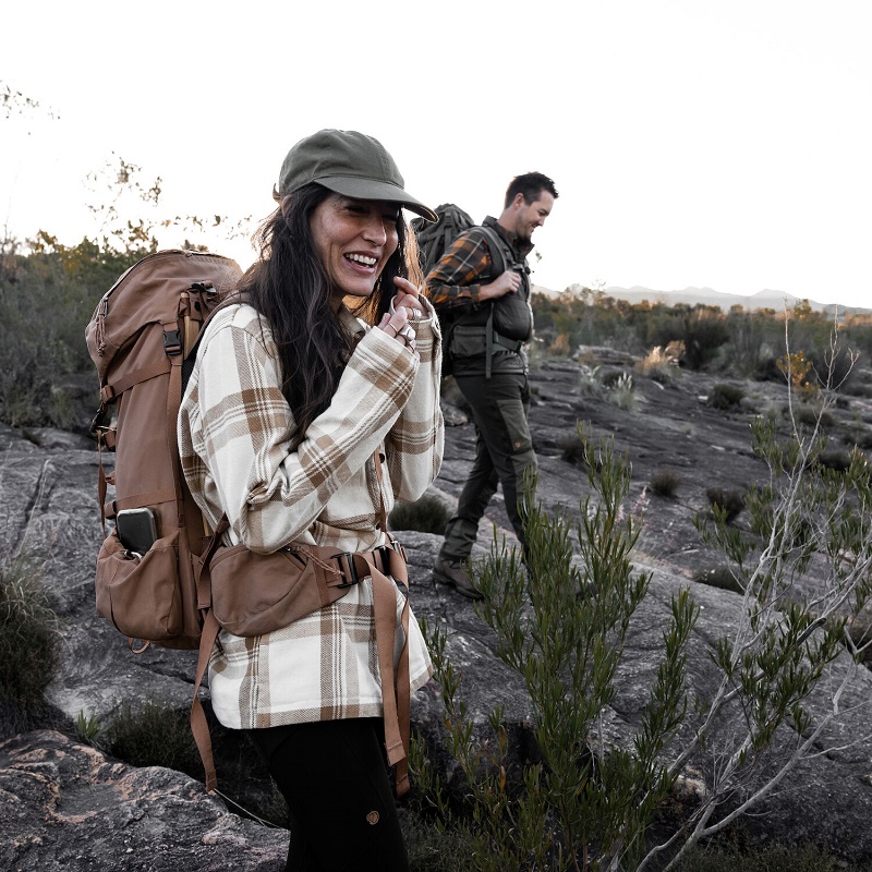 frisliv-fjaellraeven-singi-flannel-overshirt-w-8698-image-b