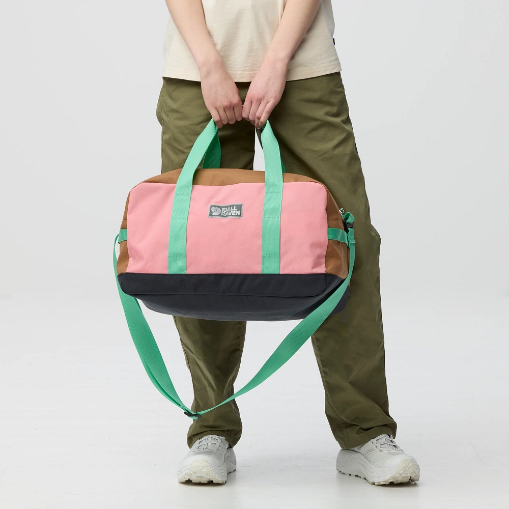 husky-onlinestore-fjaellraeven-vardag-duffel-33-poppy-pink-khaki-dust-23200342-354-228-live-a