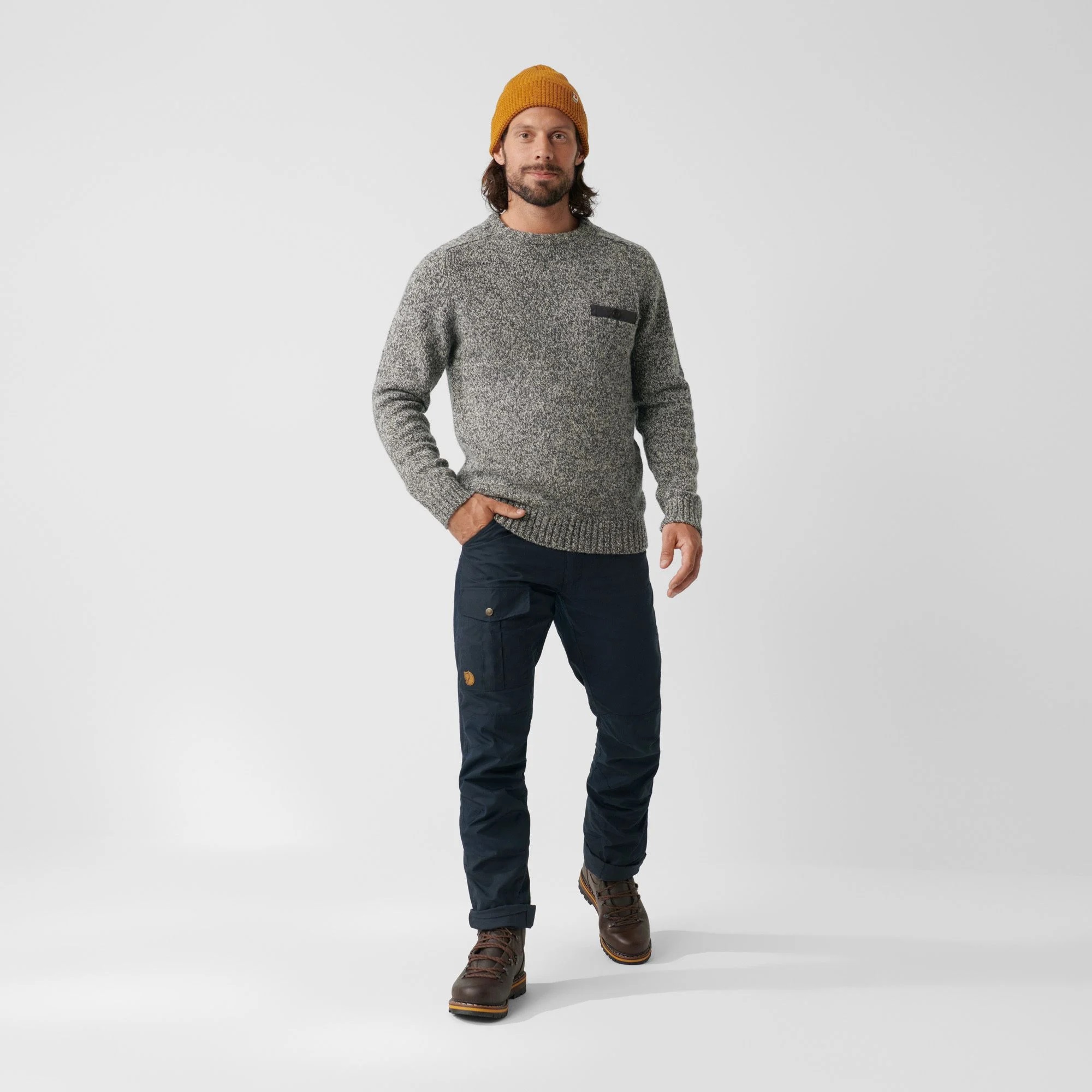 frisliv-fjaellraeven-nils-trousers-m-81752-live2