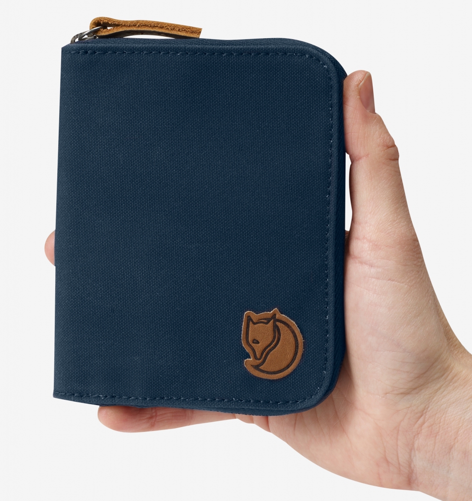 frisliv-fjaellraeven-zip-wallet-24216-d